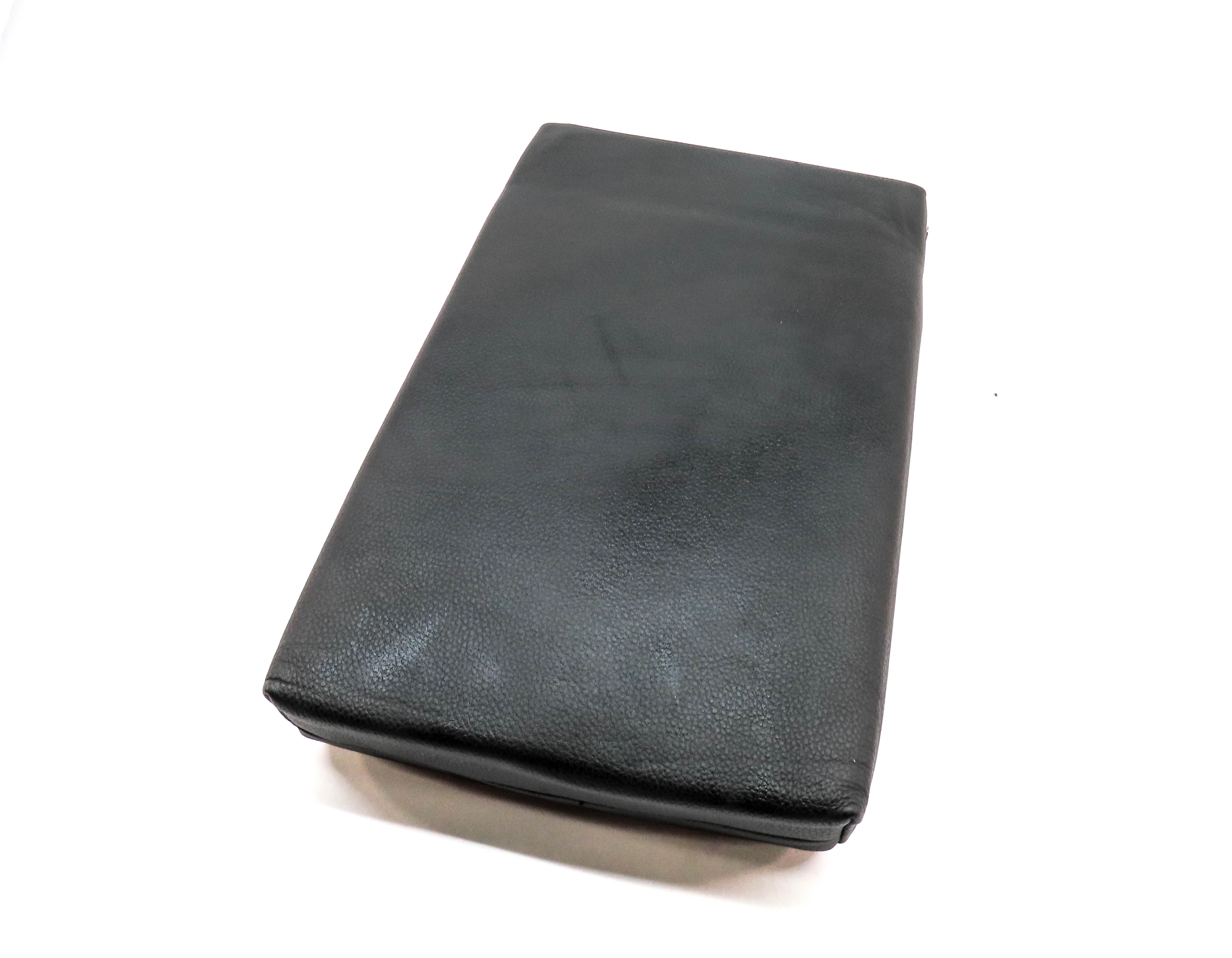 11-18 PORSCHE CAYENNE (958) REAR SEAT CENTER FOLD DOWN ARM REST ARMREST (Black) — exact item pictured